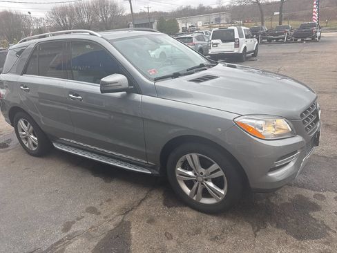 Used 2015 Mercedes-Benz ML 350 4MATIC image 11