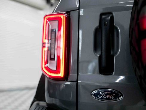 Used 2022 Ford Bronco Badlands AWD/4WD image 18