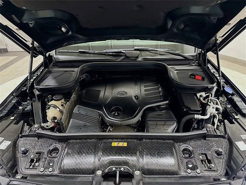 Used 2021 Mercedes-Benz GLS 450 4MATIC image 33