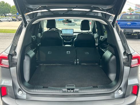 Used 2025 Ford Escape Platinum AWD/4WD image 7