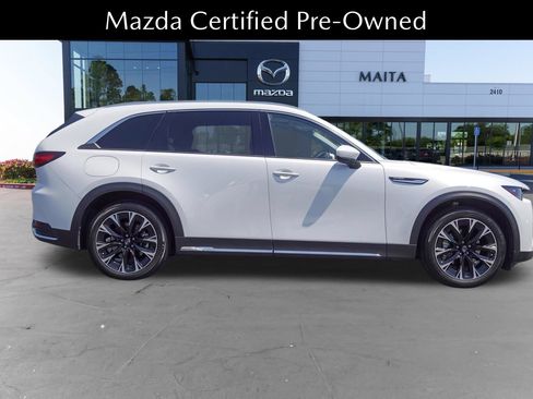 Used 2024 MAZDA CX-90 Plug-In Hybrid w/ Premium Pkg AWD/4WD image 2