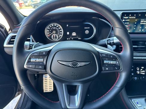 Used 2025 Genesis G70 2.5T w/ Sport Prestige Package RWD image 10