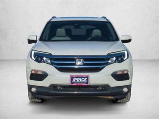 Used 2017 Honda Pilot Touring video 2