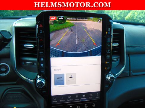 New 2025 RAM 2500 Laramie image 31