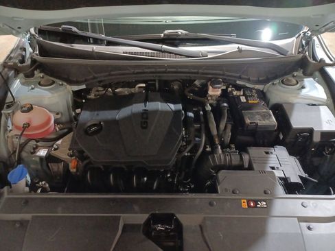 Used 2022 Hyundai Santa Cruz SEL image 17