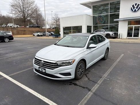 Used 2019 Volkswagen Jetta SE image 10