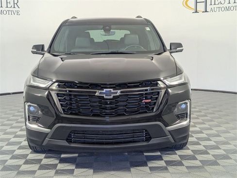 Certified 2023 Chevrolet Traverse RS w/ LPO, Floor Liner Package image 3