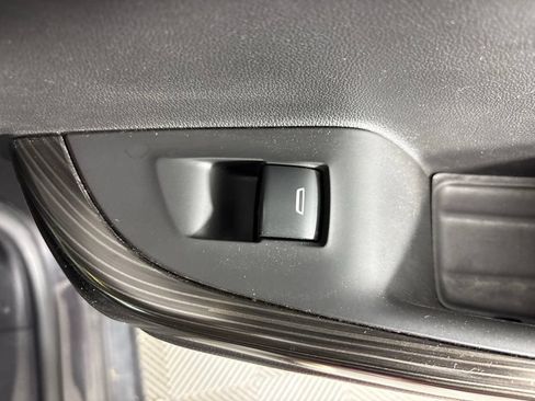 Used 2019 GMC Acadia SLT FWD image 50