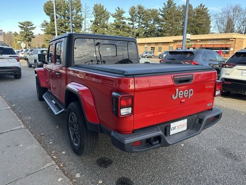 Used 2023 Jeep Gladiator Overland image 5