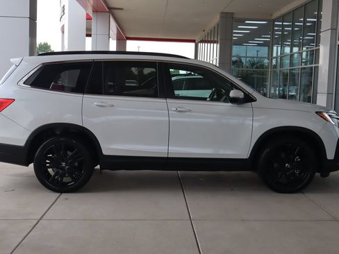 Used 2021 Honda Pilot Special Edition image 12