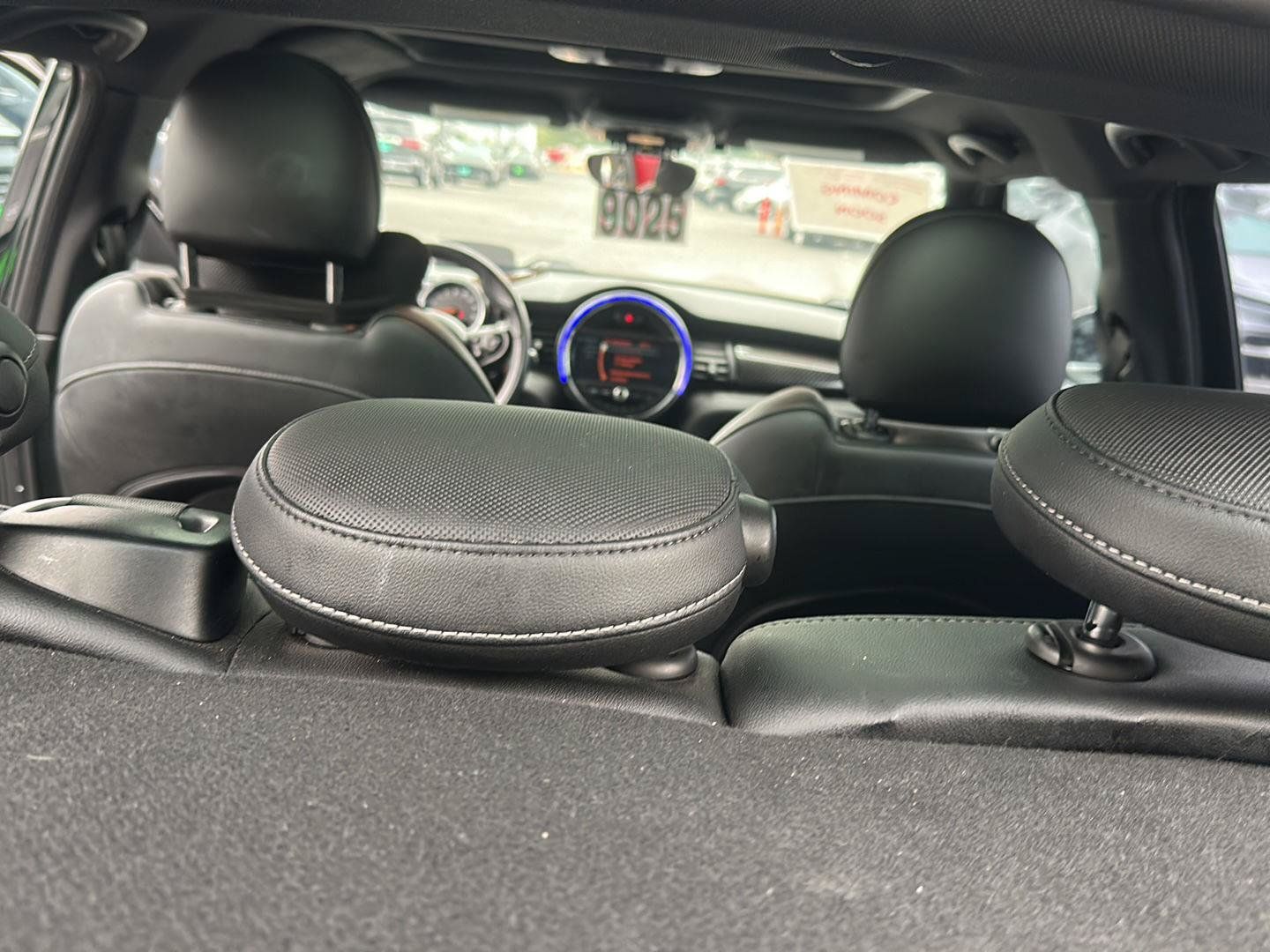 Used 2015 MINI Cooper S FWD image 11