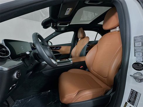 Certified 2023 Mercedes-Benz C 300 4MATIC Sedan image 19