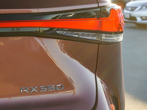 Used 2023 Lexus RX 350 FWD image 10