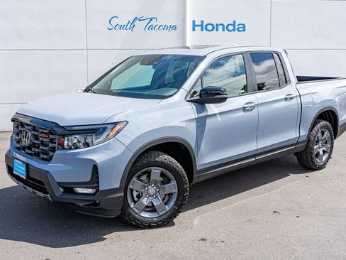 New 2026 Honda Ridgeline TrailSport image 2