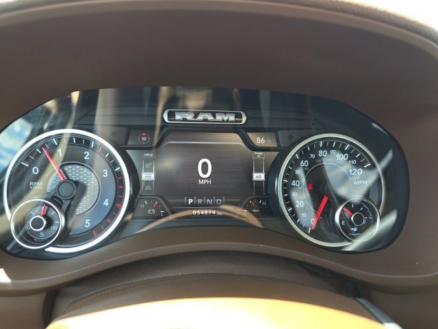 Used 2019 RAM 3500 Laramie AWD/4WD image 13