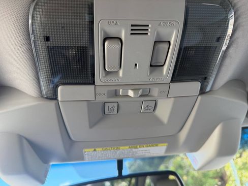 Used 2013 Subaru Outback 2.5i Limited image 40