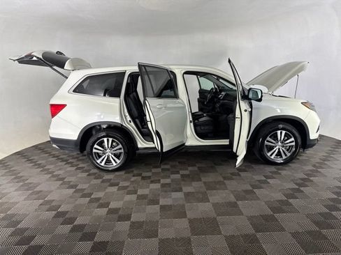 Used 2018 Honda Pilot EX-L image 17