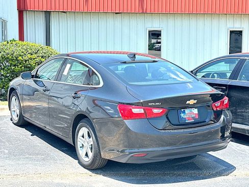 Used 2024 Chevrolet Malibu LS FWD image 3