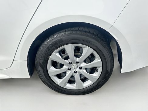 Used 2023 Toyota Corolla LE w/ Carpet Mat Package (TMS) image 11