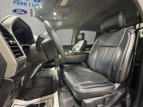 Used 2020 Ford F350 Lariat w/ Chrome Package image 8