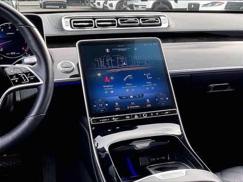 Used 2022 Mercedes-Benz S 580 4MATIC Sedan image 6