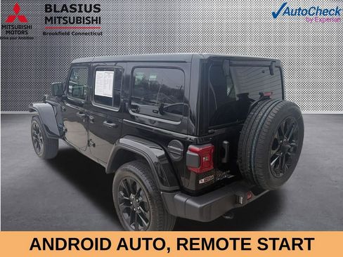 Used 2025 Jeep Wrangler Unlimited Sahara w/ Safety Group AWD/4WD image 9