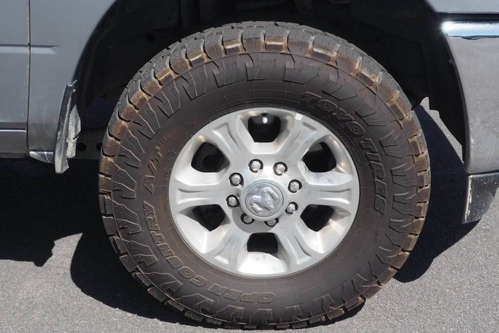 Used 2023 RAM 2500 Big Horn w/ Level 1 Equipment Group AWD/4WD image 10