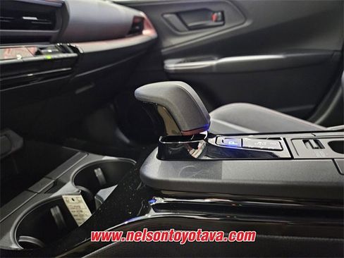 New 2026 Toyota Prius SE image 12