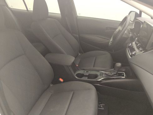 Used 2024 Toyota Corolla LE FWD image 21