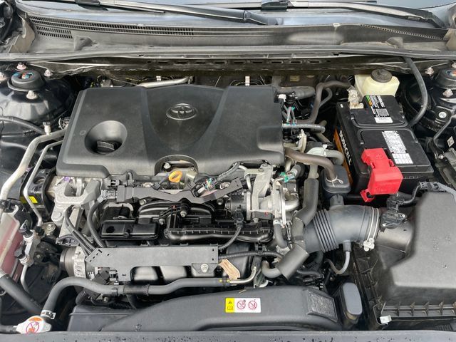 Used 2018 Toyota Camry SE w/ Audio Package FWD image 31