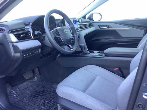 Used 2025 Toyota Camry LE w/ Convenience Package AWD/4WD image 3