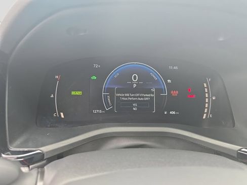 Used 2026 Toyota Camry SE FWD image 19