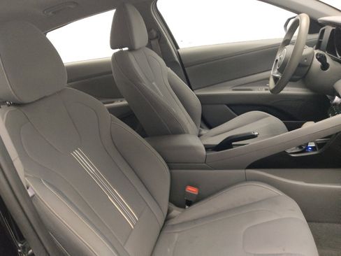 Used 2021 Hyundai Elantra SEL FWD image 21