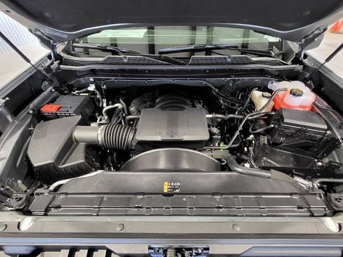 New 2026 Chevrolet Silverado 3500 LT w/ Convenience Package AWD/4WD image 9