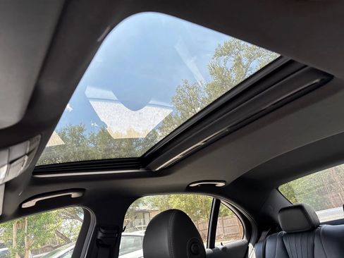 Used 2019 Mercedes-Benz E 300 w/ Premium 1 Package image 23