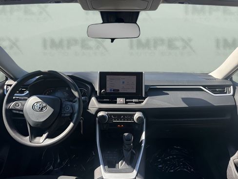 Used 2024 Toyota RAV4 LE image 11