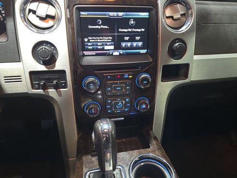 Used 2013 Ford F150 Platinum image 21