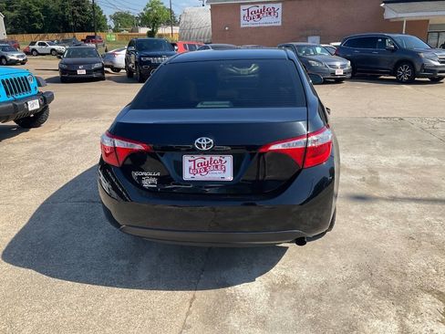 Used 2014 Toyota Corolla LE FWD image 5