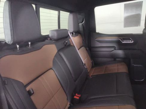 Used 2024 Chevrolet Silverado 1500 High Country w/ High Country Premium Package image 27