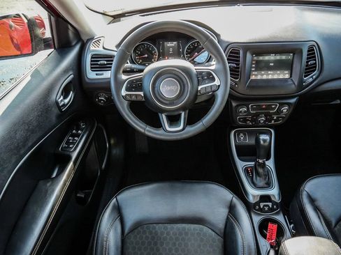 Used 2021 Jeep Compass Latitude FWD image 24
