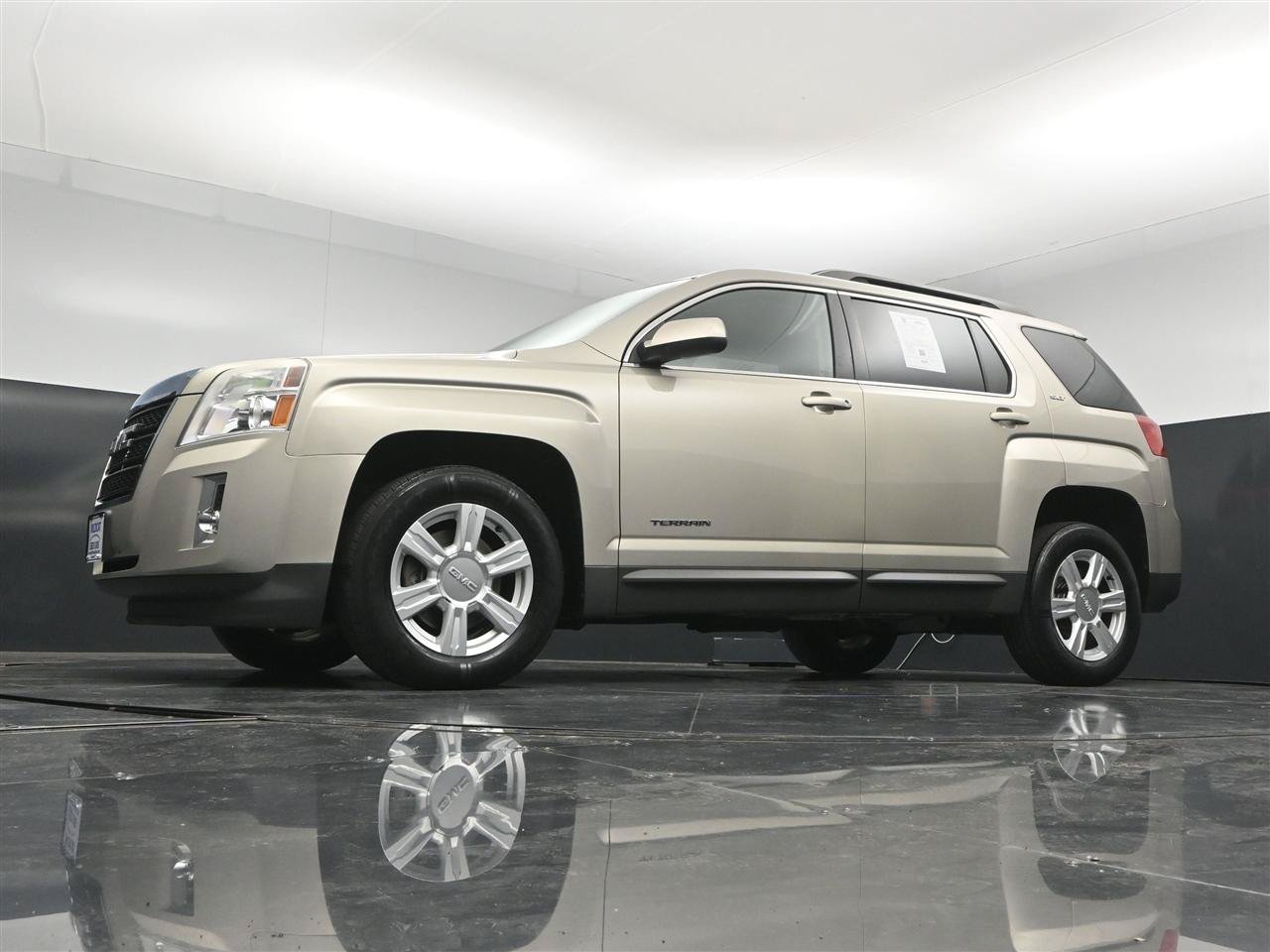 Used 2015 GMC Terrain SLT w/ Safety Package FWD image 27