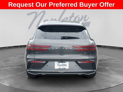 New 2026 Genesis GV70 2.5T Select AWD/4WD image 7