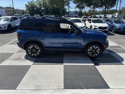 Used 2023 Ford Bronco Sport Outer Banks AWD/4WD image 3