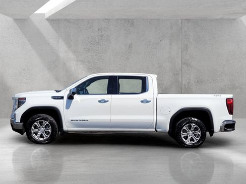 Used 2024 GMC Sierra 1500 SLT AWD/4WD image 8
