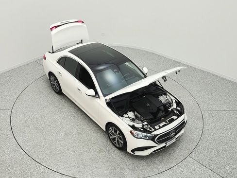 Used 2023 Mercedes-Benz EQS 450+ SUV image 32