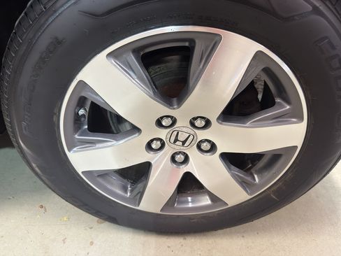 Used 2013 Honda Pilot Touring image 34