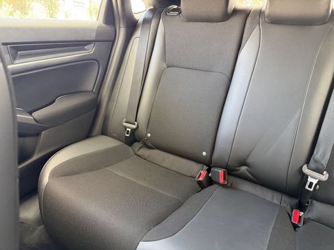 Used 2024 Honda Civic Sport image 39