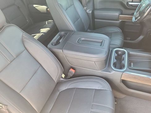 Used 2022 Chevrolet Silverado 2500 High Country w/ Technology Package AWD/4WD image 34