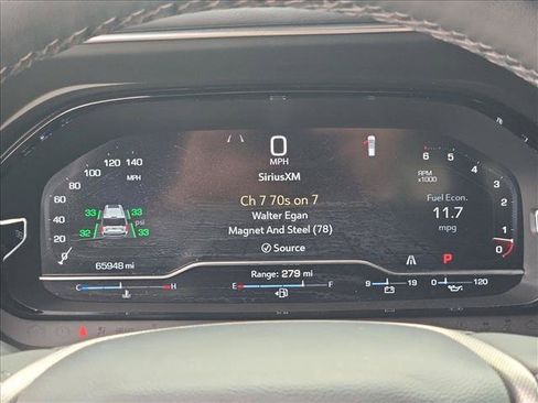 Used 2024 GMC Yukon XL Denali RWD image 10
