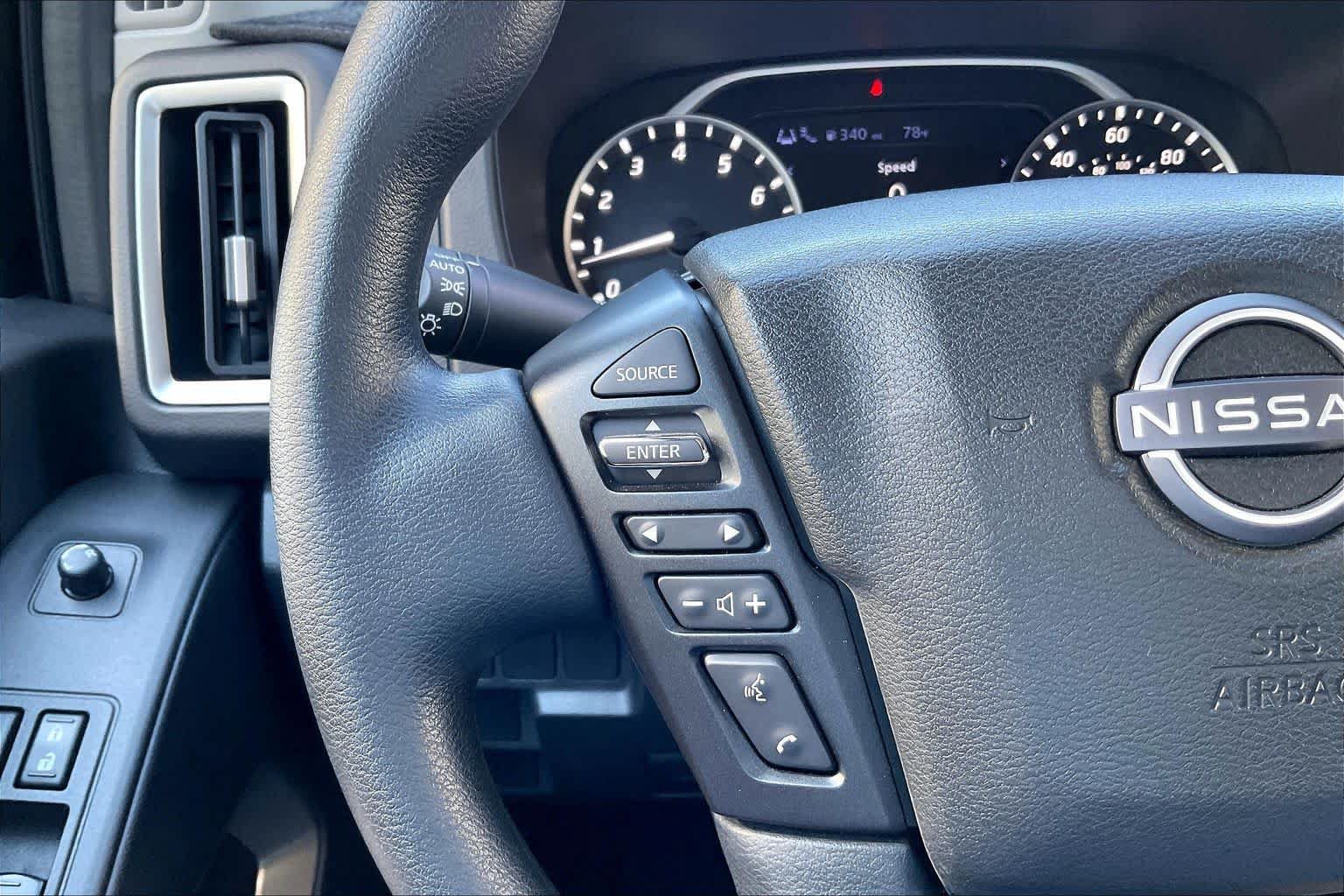 Used 2025 Nissan Frontier SV RWD image 22